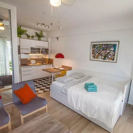 Апартаменты Gardelin Superior 2