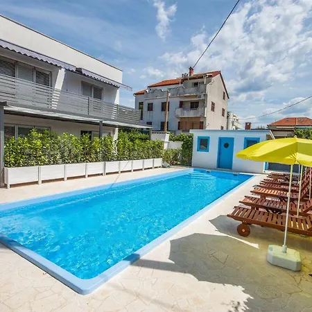 Gardelin Superior 2 *