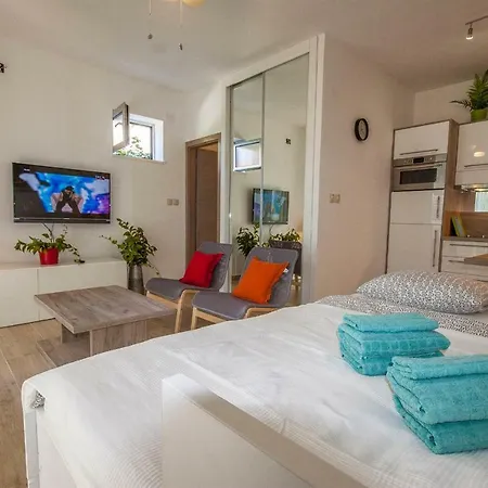 Gardelin Superior 2 * 扎达尔