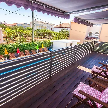 公寓 Gardelin Superior 2 扎达尔